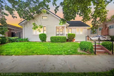 1515 W St, Sacramento, CA 95818