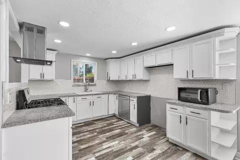 Kitchen - 1340 Sonoma, Modesto, CA 95355 photo 1 of 7
