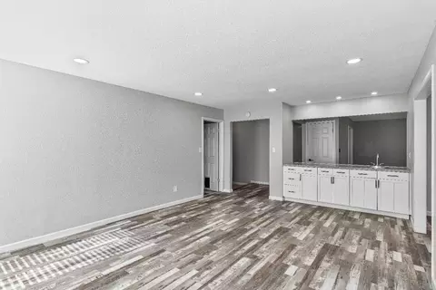 Living - 1340 Sonoma, Modesto, CA 95355 photo 4 of 11