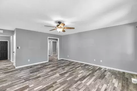 Living - 1340 Sonoma, Modesto, CA 95355 photo 8 of 11