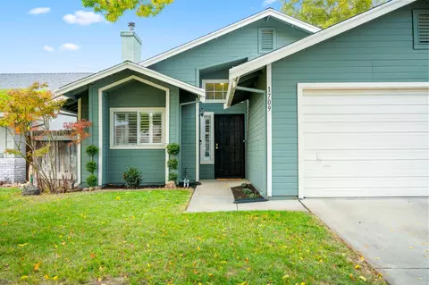 Exterior - 1709 Nighthawk Way, Modesto, CA 95358 photo 5 of 9