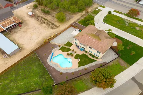 View/Area - 1806 W Ripon Rd, Ripon, CA 95366 photo 5 of 13