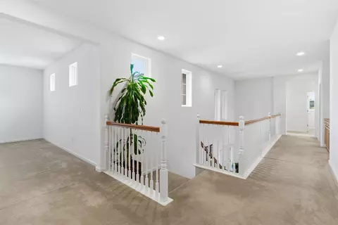 Entry Way - 1806 W Ripon Rd, Ripon, CA 95366 photo 4 of 6