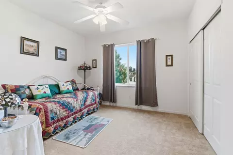 Bedroom - 1806 W Ripon Rd, Ripon, CA 95366 photo 2 of 6
