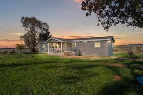 3455 Hokan Ln, Wheatland, CA 95692