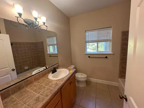 Bath - 6435 Green Pine Ct, Foresthill, CA 95631 photo 7 of 7