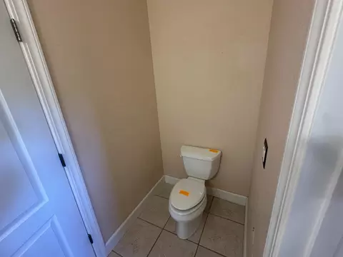 Bath - 6435 Green Pine Ct, Foresthill, CA 95631 photo 2 of 7