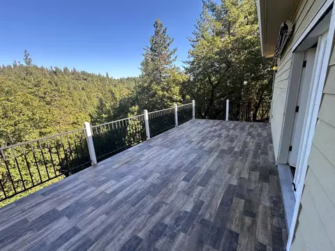 Exterior - 6435 Green Pine Ct, Foresthill, CA 95631 photo 3 of 10