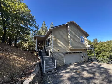 Exterior - 6435 Green Pine Ct, Foresthill, CA 95631 photo 7 of 10