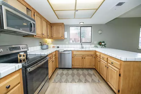 536 Moray Way, Patterson, CA 95363 photo 12