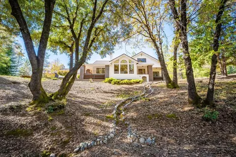 Exterior - 20860 Pinehurst Ln, Colfax, CA 95713 photo 18 of 34