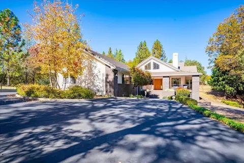 20860 Pinehurst Ln, Colfax, CA 95713