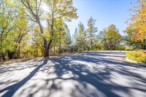 Exterior - 20860 Pinehurst Ln, Colfax, CA 95713 photo 30 of 34