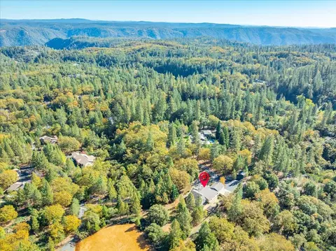 View/Area - 20860 Pinehurst Ln, Colfax, CA 95713 photo 11 of 16