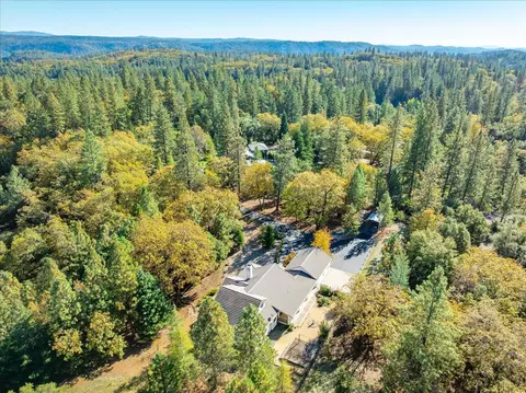 View/Area - 20860 Pinehurst Ln, Colfax, CA 95713 photo 5 of 16