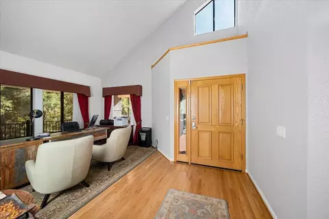 Entry Way - 20860 Pinehurst Ln, Colfax, CA 95713 photo 2 of 8