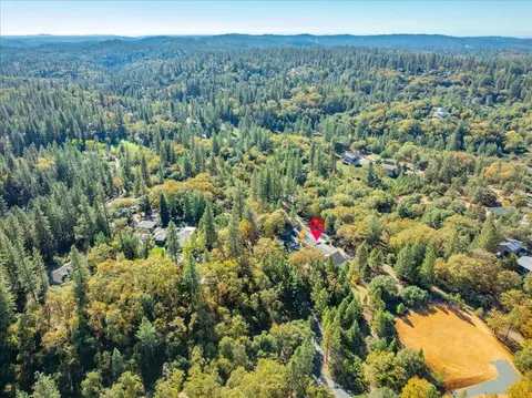View/Area - 20860 Pinehurst Ln, Colfax, CA 95713 photo 13 of 16