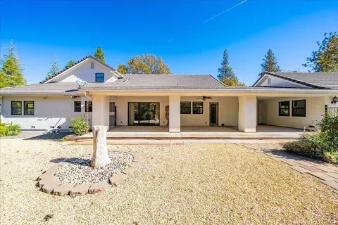 Exterior - 20860 Pinehurst Ln, Colfax, CA 95713 photo 16 of 34