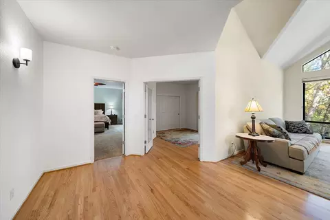 Entry Way - 20860 Pinehurst Ln, Colfax, CA 95713 photo 5 of 8