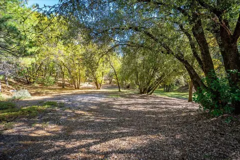 Exterior - 20860 Pinehurst Ln, Colfax, CA 95713 photo 32 of 34