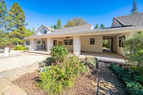 Exterior - 20860 Pinehurst Ln, Colfax, CA 95713 photo 17 of 34