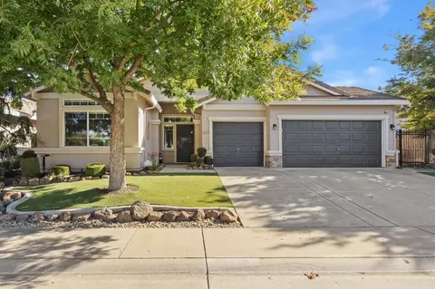 9239 Crystal Falls Way, Elk Grove, CA 95624