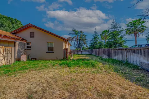 2415 E Childs Ave, Merced, CA 95341 photo 34