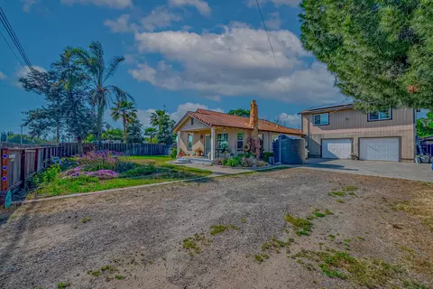 2415 E Childs Ave, Merced, CA 95341 photo 2