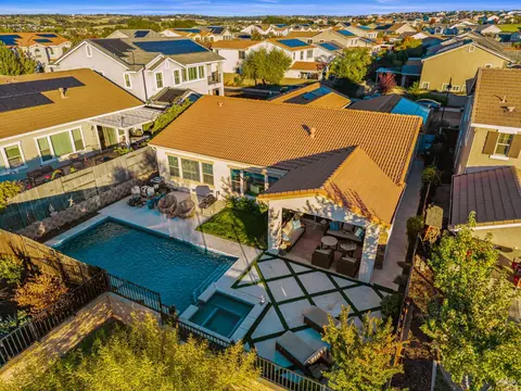 View/Area - 2702 Hidden Trail Loop, Rocklin, CA 95765 photo 1 of 12
