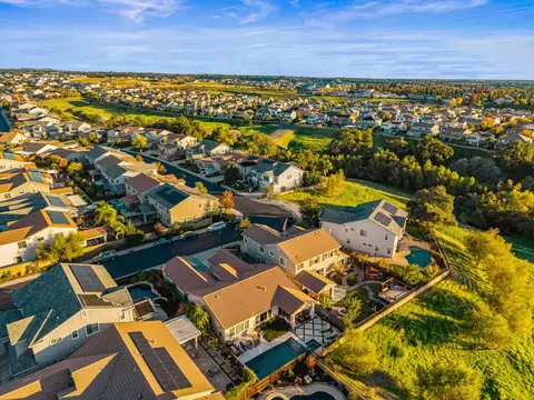 View/Area - 2702 Hidden Trail Loop, Rocklin, CA 95765 photo 3 of 12