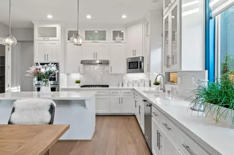 Kitchen - 2702 Hidden Trail Loop, Rocklin, CA 95765 photo 2 of 6