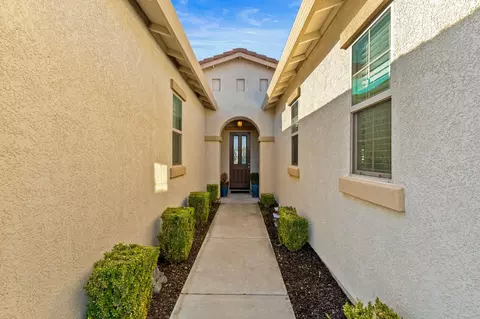 Entry Way - 2702 Hidden Trail Loop, Rocklin, CA 95765 photo 1 of 7