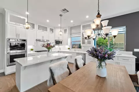 Kitchen - 2702 Hidden Trail Loop, Rocklin, CA 95765 photo 3 of 6