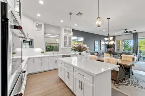 Kitchen - 2702 Hidden Trail Loop, Rocklin, CA 95765 photo 4 of 6