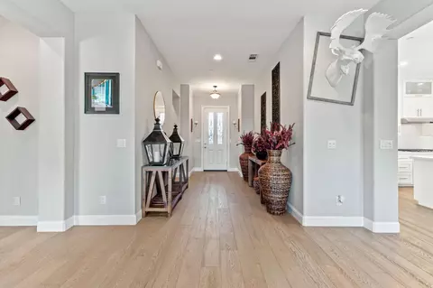 Entry Way - 2702 Hidden Trail Loop, Rocklin, CA 95765 photo 3 of 7