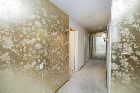 Entry Way - 661 Newcomb Ave, Turlock, CA 95382 photo 3 of 4