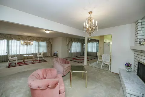 Living - 661 Newcomb Ave, Turlock, CA 95382 photo 6 of 6