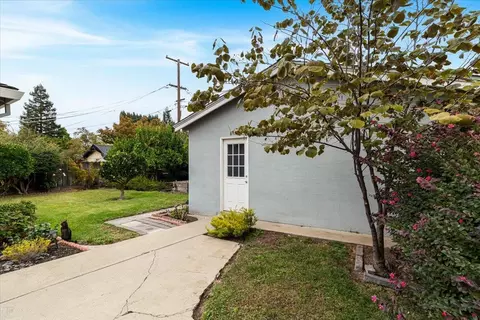 Exterior - 1109 Ulrich Ave, Modesto, CA 95350 photo 13 of 20