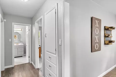 Entry Way - 1109 Ulrich Ave, Modesto, CA 95350 photo 2 of 2