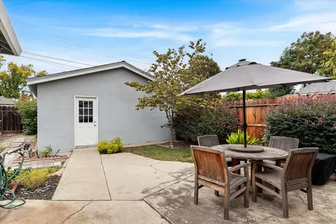 Exterior - 1109 Ulrich Ave, Modesto, CA 95350 photo 11 of 20