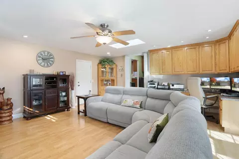 Living - 18 Benson Dr, Lodi, CA 95242 photo 5 of 5