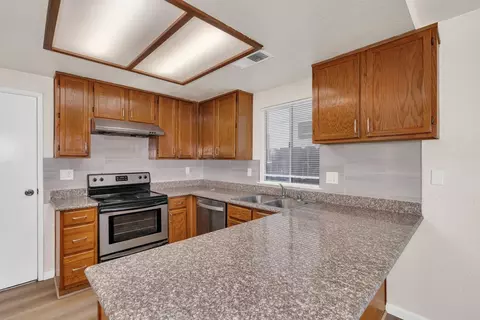 1948 Boise Ave, Modesto, CA 95358 photo 8