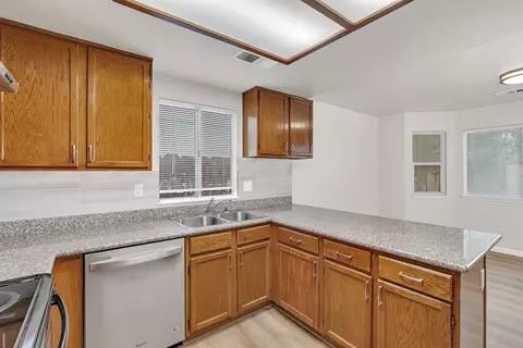 1948 Boise Ave, Modesto, CA 95358 photo 10