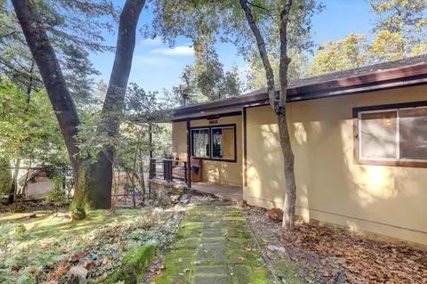 Exterior - 10046 Smith Rd, Grass Valley, CA 95949 photo 5 of 15