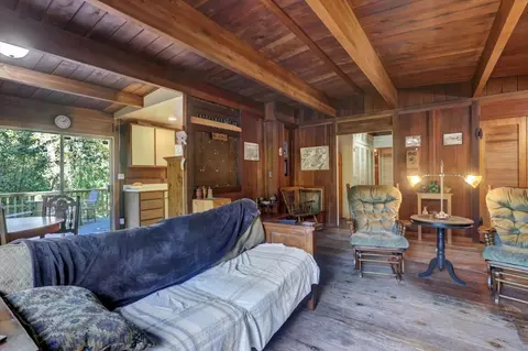 Living - 10046 Smith Rd, Grass Valley, CA 95949 photo 4 of 5