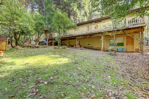 Exterior - 10046 Smith Rd, Grass Valley, CA 95949 photo 11 of 15
