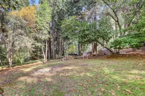Exterior - 10046 Smith Rd, Grass Valley, CA 95949 photo 10 of 15