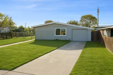 3903 Hogue Ave, Stockton, CA 95204