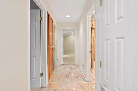 Entry Way - 2025 Dorset Ln, Modesto, CA 95355 photo 4 of 5
