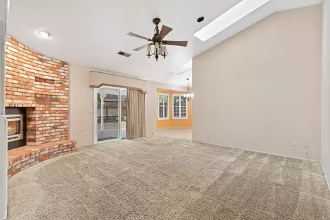 Living - 2025 Dorset Ln, Modesto, CA 95355 photo 2 of 5